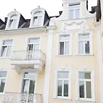 Rheinischer Hof Bad Soden 4* Bad Soden am Taunus