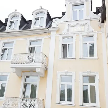 Rheinischer Hof Bad Soden 4* Bad Soden am Taunus