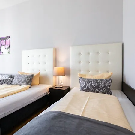 Rheinischer Hof Bad Soden Otel 4*