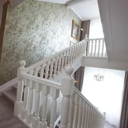 Rheinischer Hof Bad Soden 4* Bad Soden am Taunus