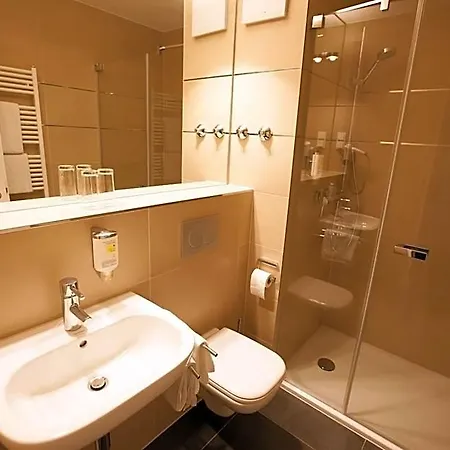 Rheinischer Hof Bad Soden Hotel