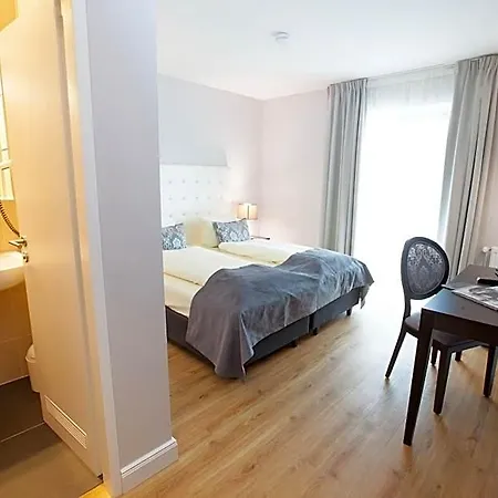 Rheinischer Hof Bad Soden Hotel 4*
