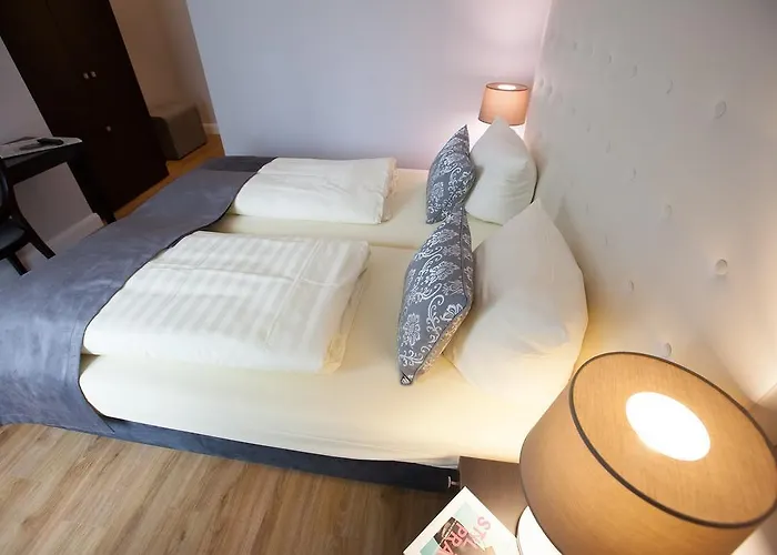 호텔 라인니셔 호프 바트 조덴 4*