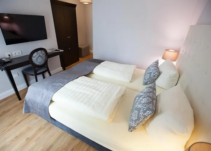 라인니셔 호프 바트 조덴 4*